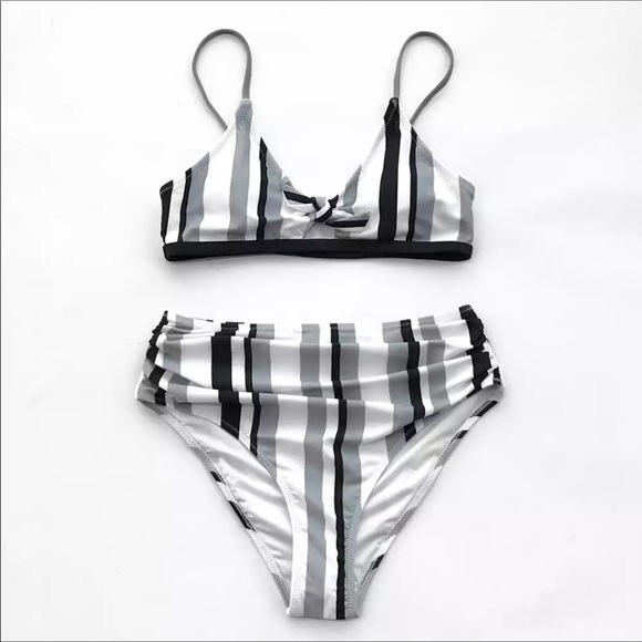 FINAL MARK-DOWN WHITE/GREY/BLACK VERTICAL STRIPES - Picture 3 of 4